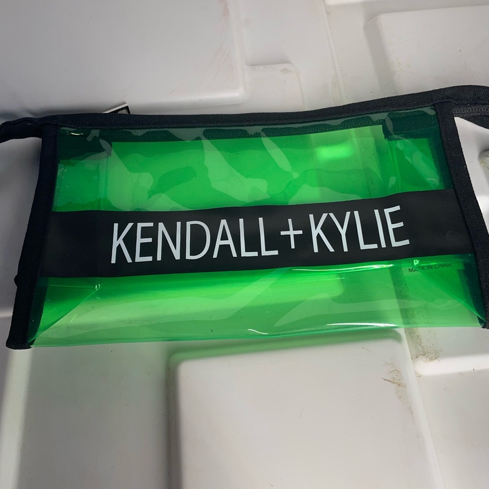 Kendall + Kylie Green Transparent Pouch